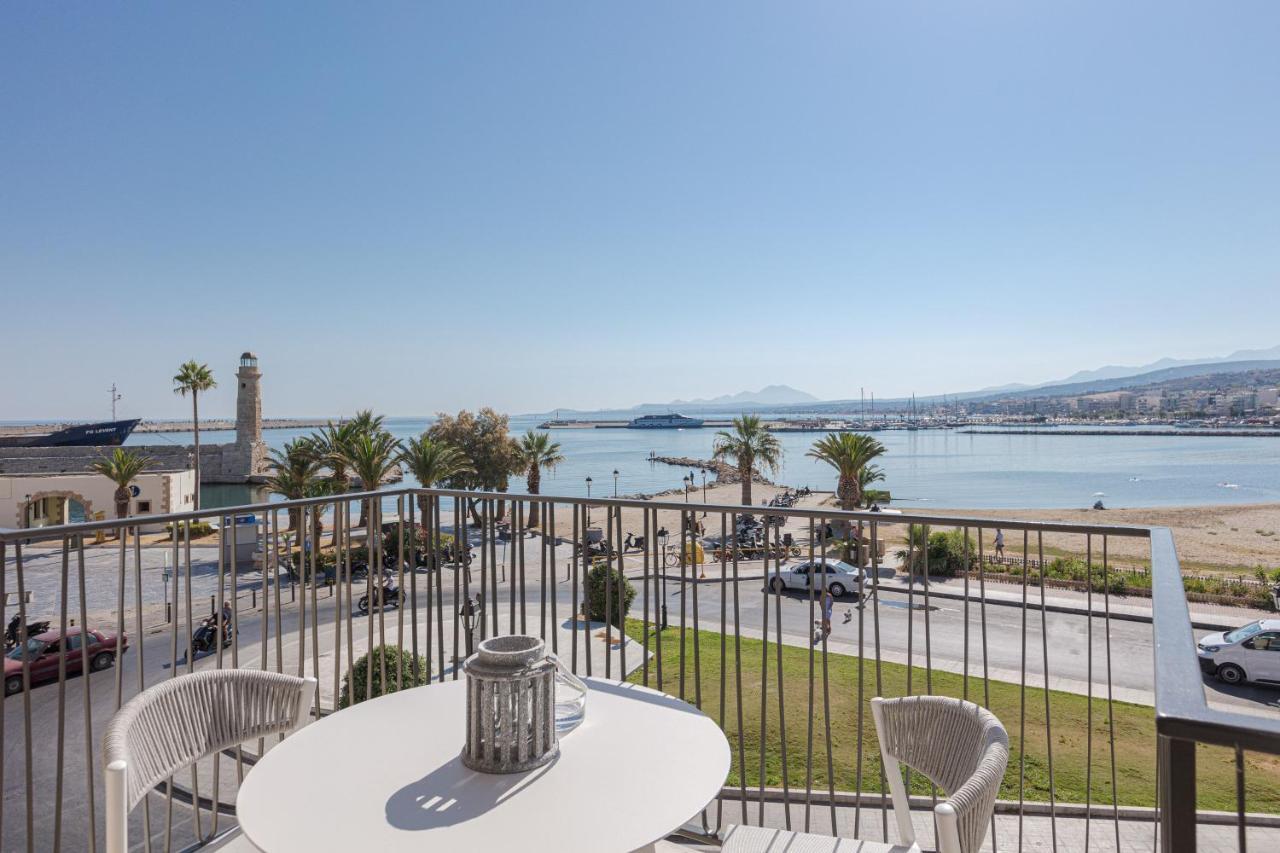 V77 Seafront *