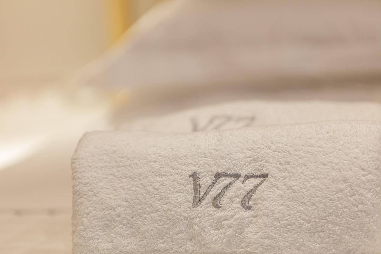 V77 Seafront Appartamento